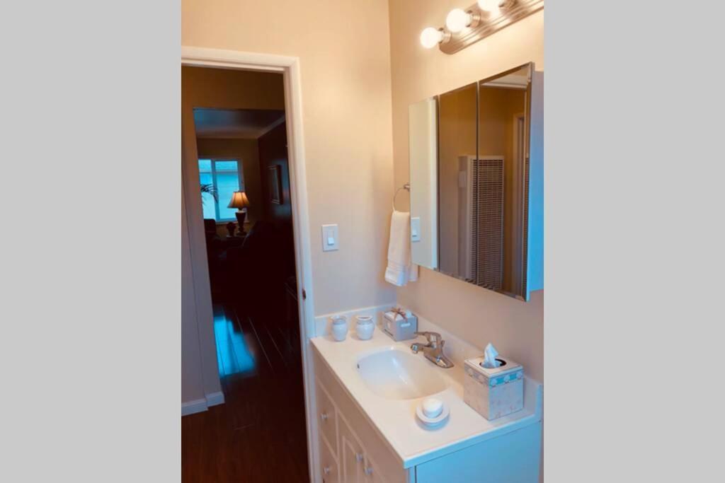 Luxury Stay Near Santana Row For Vacation/Business ซานโฮเซ ภายนอก รูปภาพ